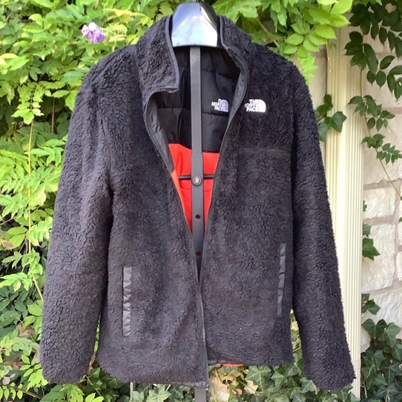 North Face Boys XL 18/20- Reversible Nuptse Jacket- Excellent Condition! - Picture 3 of 4